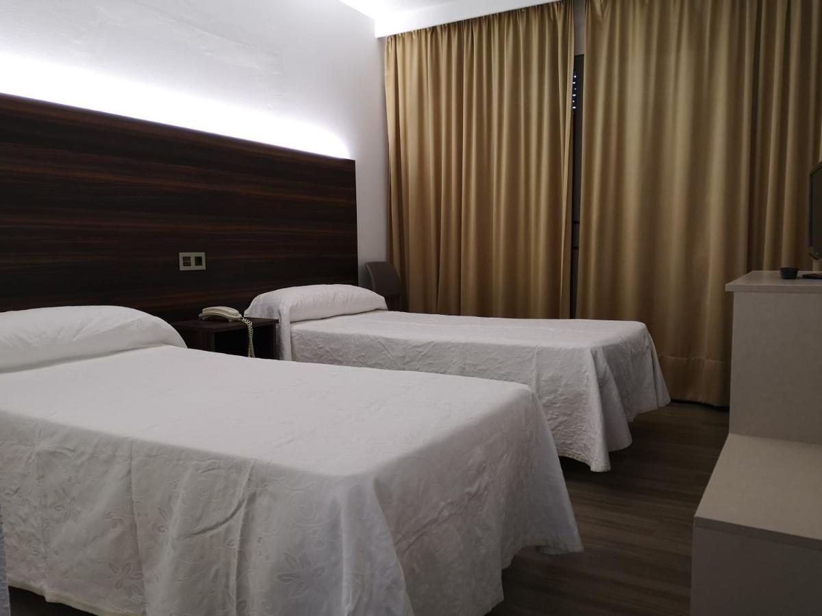Hotel Ribera ซานติอาโก เดลา รีเวรา ห้อง รูปภาพ